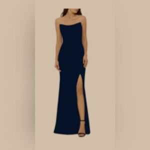 Elegant Navy Blue Strapless Evening Gown
